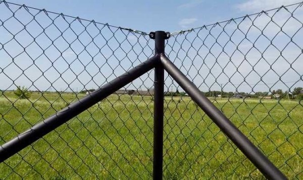 Строительство и ремонт квартир, домов, советы | Строительство и ремонт квартир, домов, советы - Как поставить забор из сетки-рабицы Строительство и ремонт квартир, домов, советы | Строительство и ремонт квартир, домов, советы - Как поставить забор из сетки-рабицы